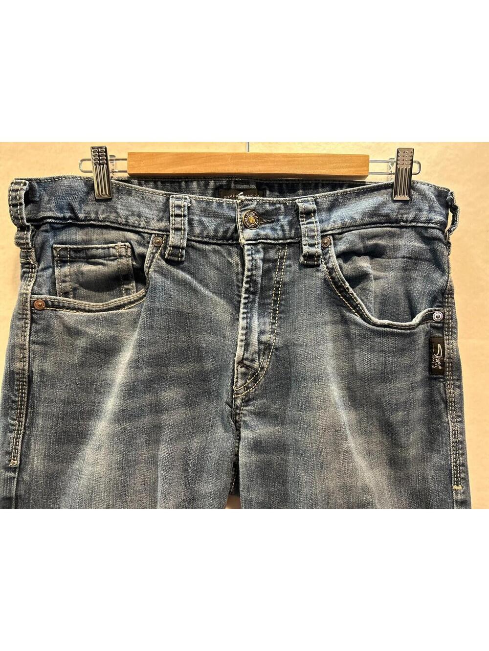 Silver Jeans Co. Distressed Straight Leg Denim Jeans Medium Wash Waist 34 in. - Picture 6 of 9